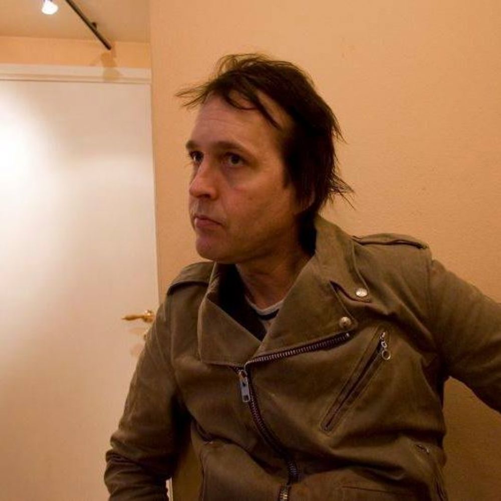 Meet your Posher, Chuck